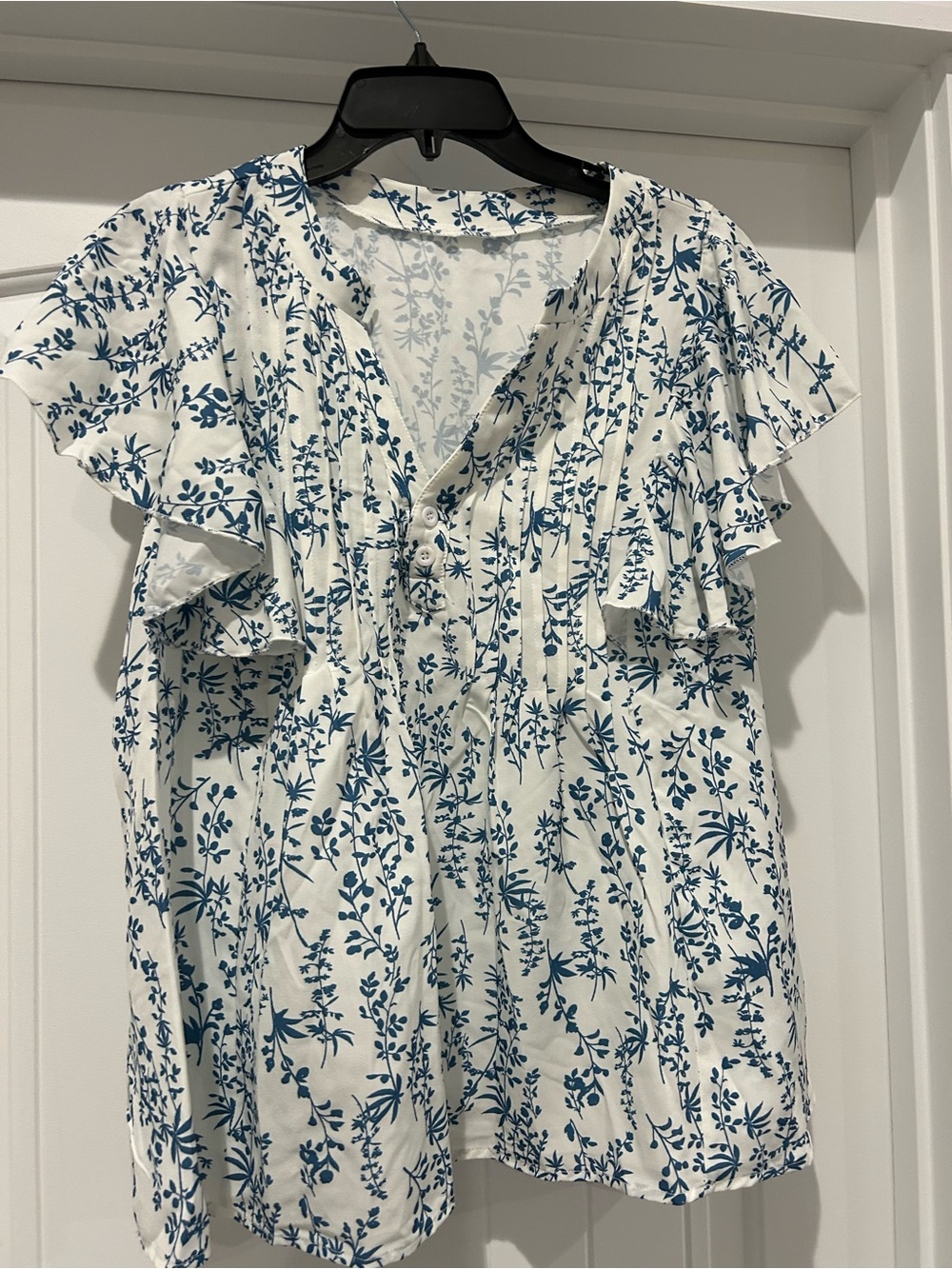 White & Blue Floral Ruffle Sleeve Blouse SHEIN curve